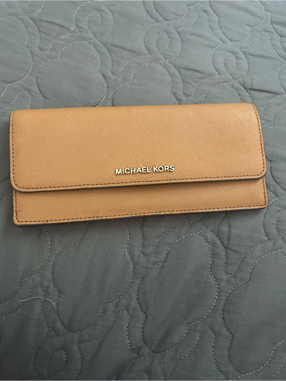 Michael Kors Camel/Tan Saffiano Continental Wallet